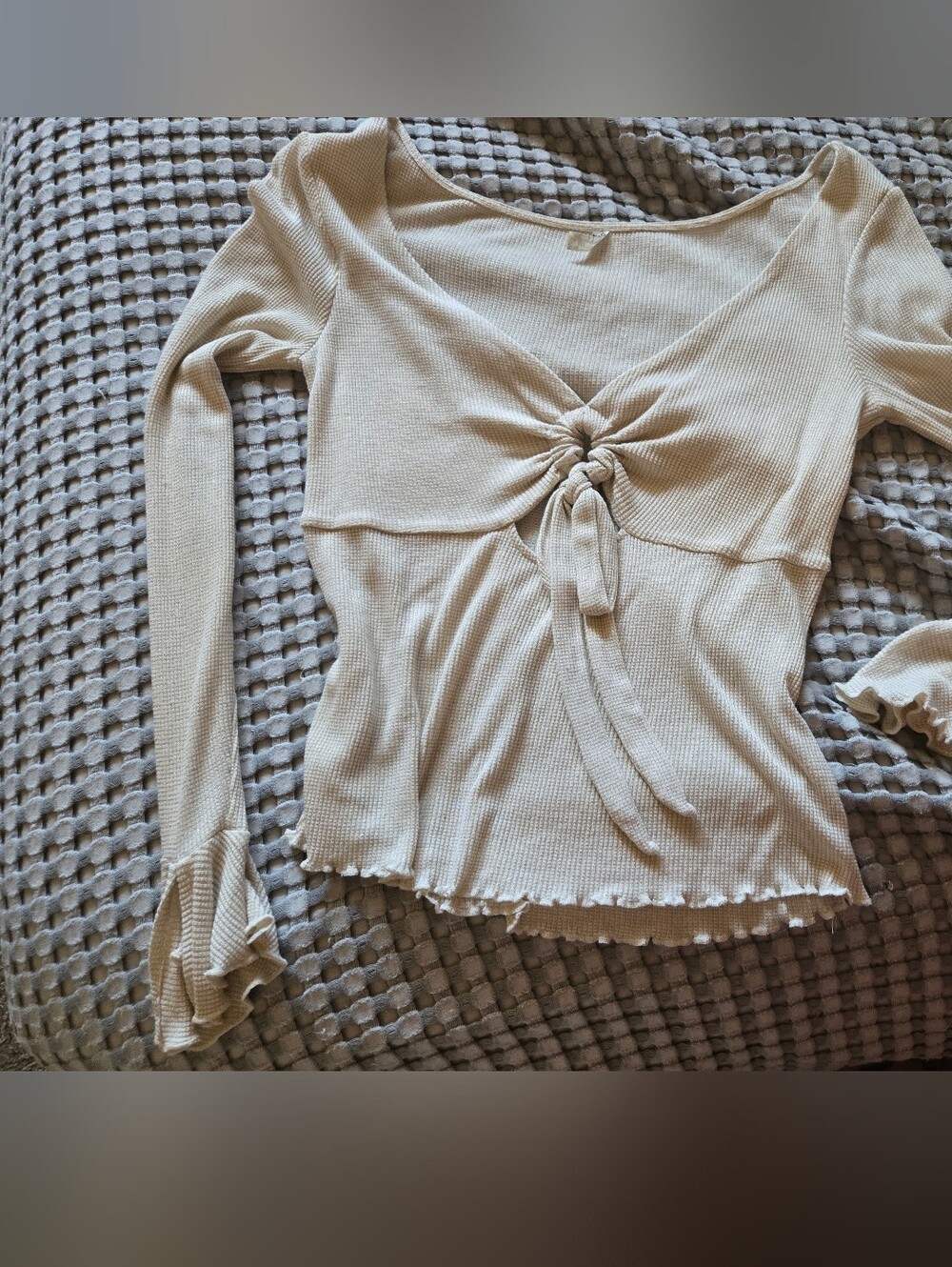 American Rag Cream Knot-Front Ribbed Long Sleeve Top